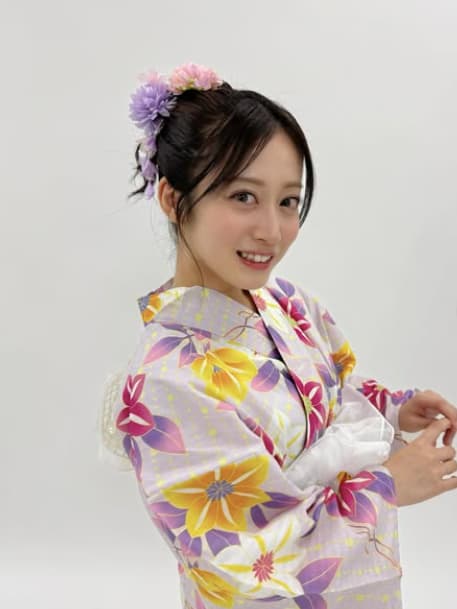 川上千尋、鮮やかな浴衣ショットにファン「可愛い」の声が殺到！