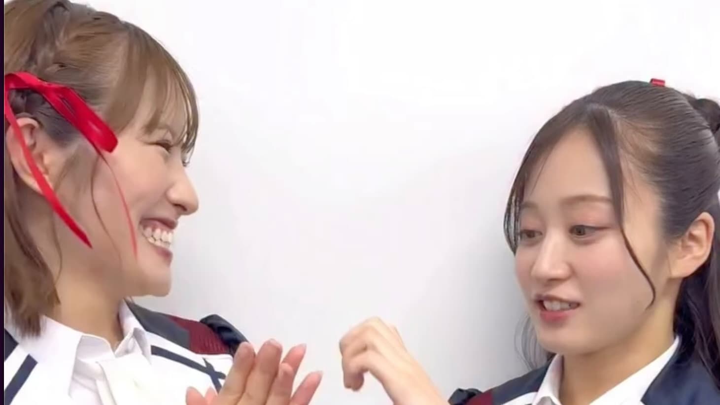 NMB48 ダンス…せんのかーい！川上千尋&小嶋花梨のわちゃわちゃ動画が話題