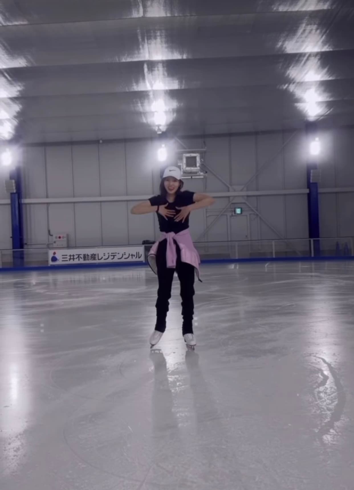 「氷の上で👏⛸」本田真凜のAPTダンスが可愛すぎると話題に！