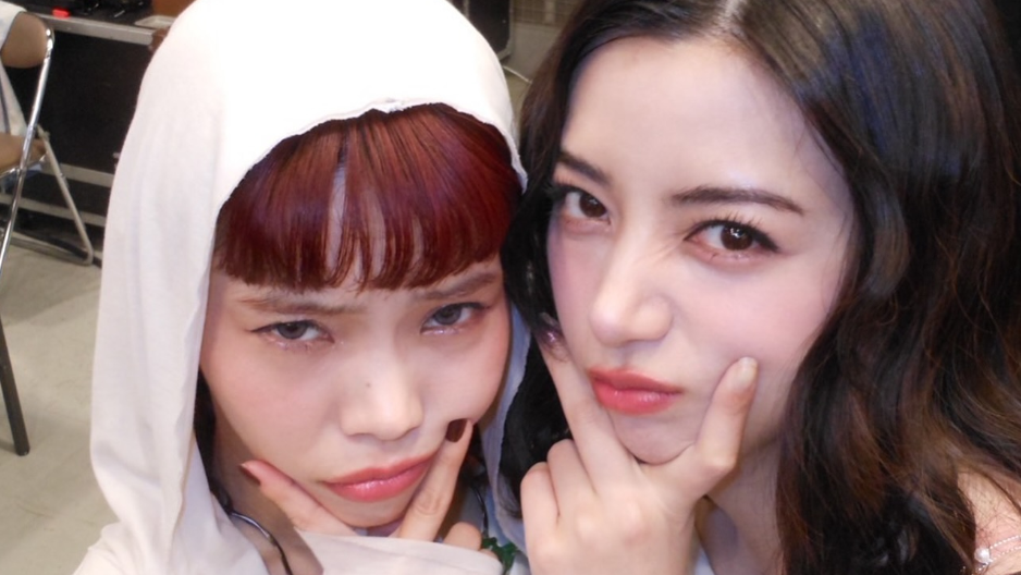 池田エライザ、FNSで“癒やしの歌声”披露！AIの名曲にファン感涙「泣いちゃった」「伝える力がすごい」