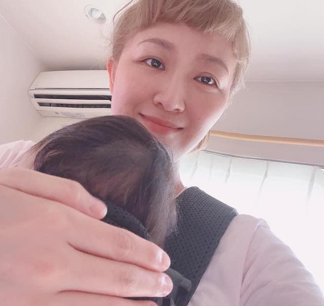 丸山桂里奈「最近はお散歩にいけず」育児の悩みを告白😢