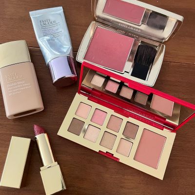 Kōki,が愛用しているコスメを大公開👀💓 丁寧な紹介が大きな話題に❣