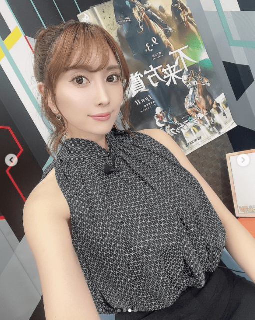 森咲智美「アリアナグランデ」みたいなヘアスタイルが美しいと好評！