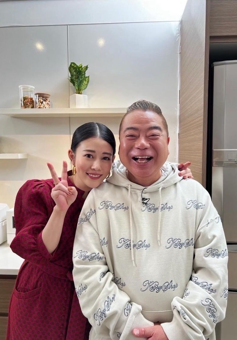 高畑充希  還暦出川とのツーショットを公開