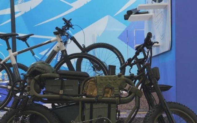 けんたさんが、めちゃくちゃアーミーでカッコいい電動自転車を紹介！