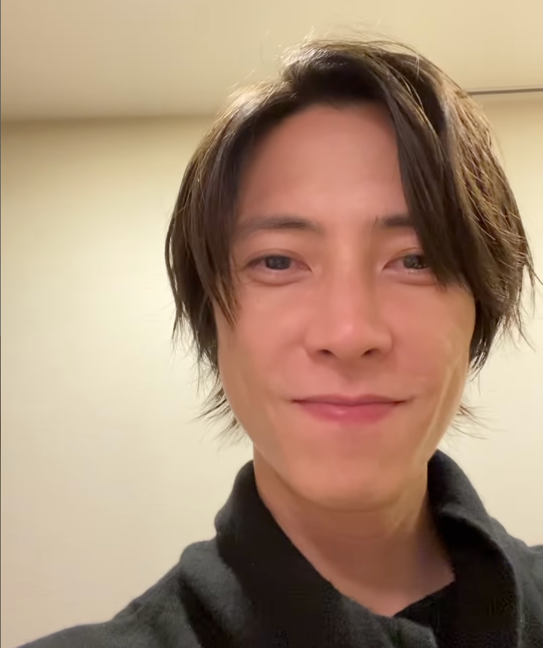 山Pの色気溢れる“乾杯動画”に大反響🍺「何回でも乾杯しちゃうってばぁ😂🤗💕」