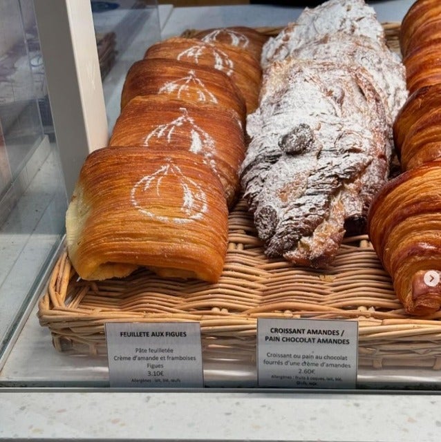 猫沢エミがおいしそうなパンを購入！でも体重計の数値がイリュージョンに！