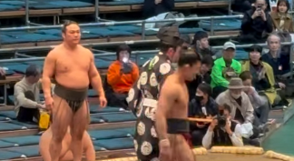 「炎鵬、白星発進！」取組動画にファン歓喜