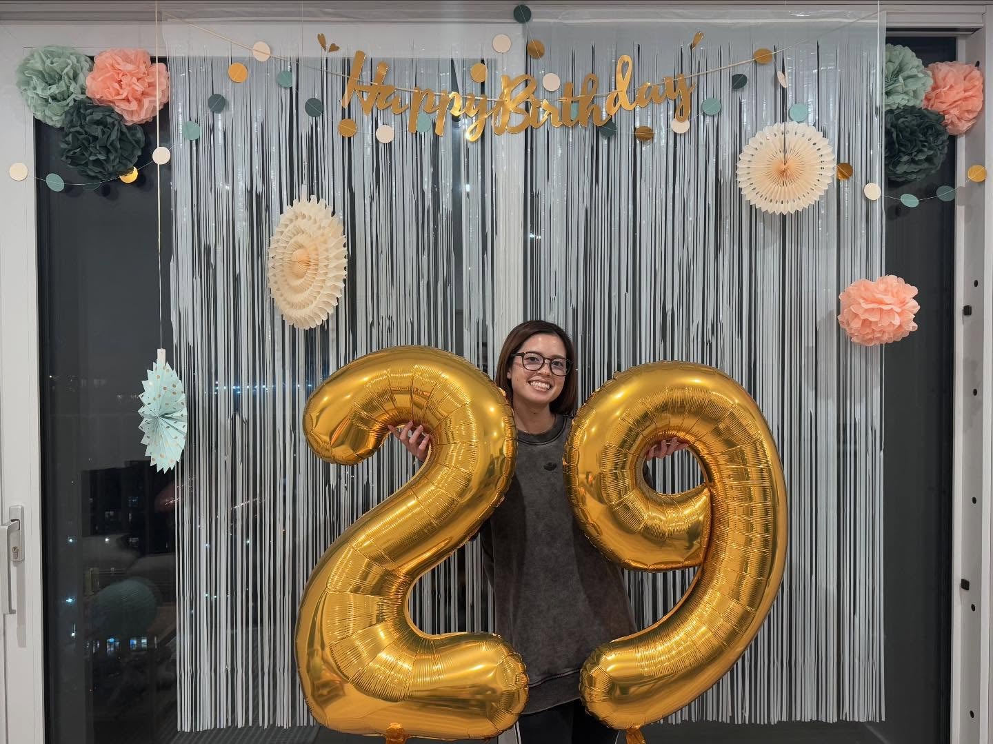 長谷川唯が29歳の誕生日を報告　感謝あふれるバースデーショット