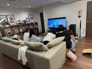 コムドット 事務所に