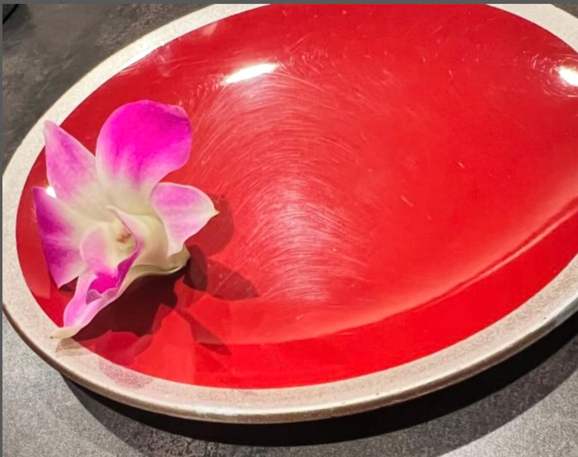 「この花があるという事は、、」千鳥ノブ がSNSで突如クイズを出題