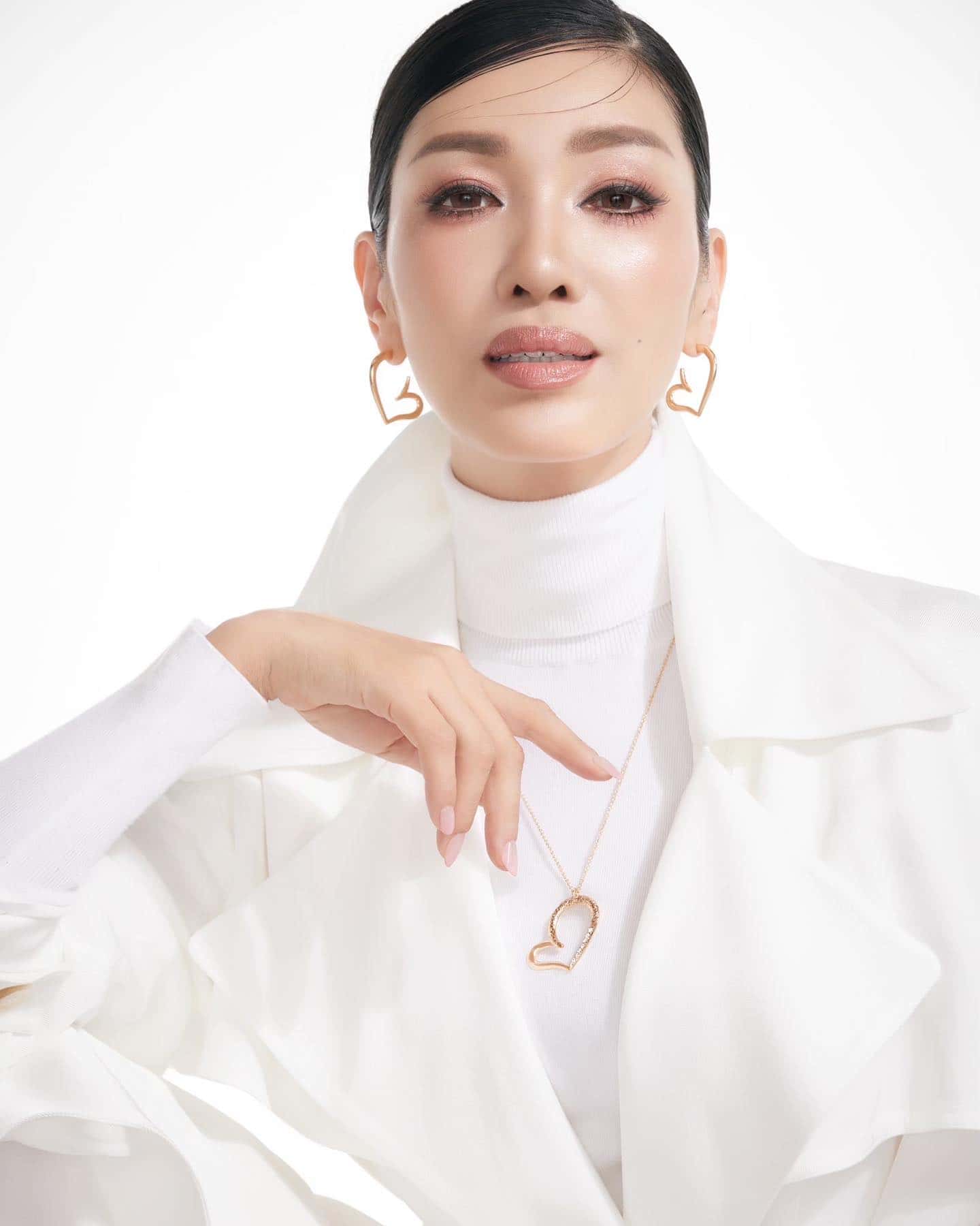 　グロッセとアンミカのコラボ💍🤍　幸せを運ぶジュエリーを11月23日発売‼︎