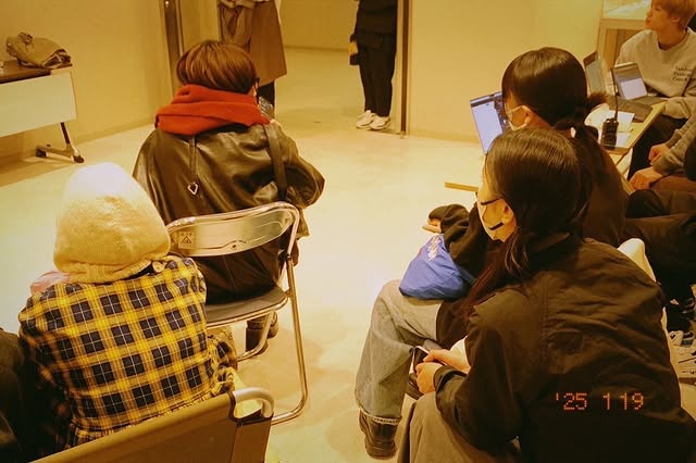 吉岡里帆、『御上先生』初回放送をリアタイ！共演者らで学校風に