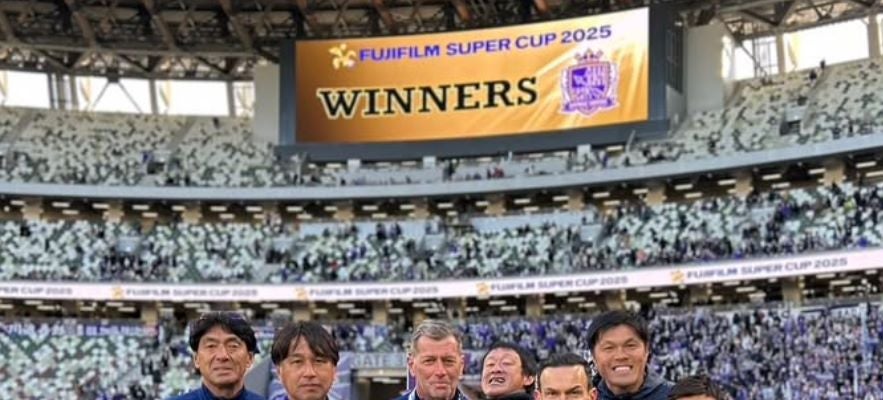 サンフレッチェ広島、フジフィルムスーパーカップ制覇 青山敏弘がコーチ初陣を勝利で飾る