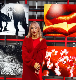 蜷川実花×森山大道の「カレーなるエクスペリエンス」開幕！芸術と味覚が融合する新空間