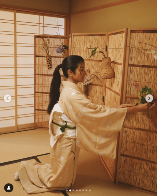 「茶道で和服」ローラが公開したショットが美しいと話題に
