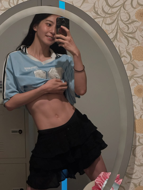 格闘家美女アクション女優が