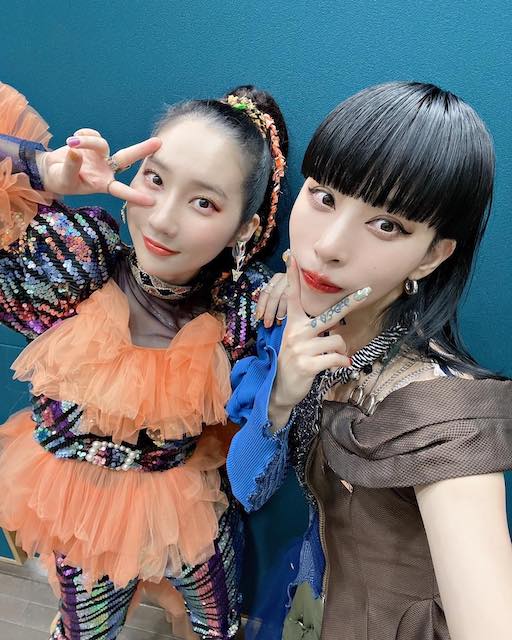 ファーストサマーウイカ、BiS初期メンバーとの2ショットを公開！「エモすぎる」