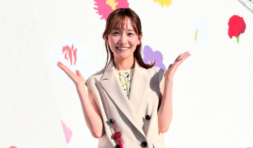 「フラワーフェスが“ほのぴょん祭り”に」新本穂乃佳、司会姿が話題