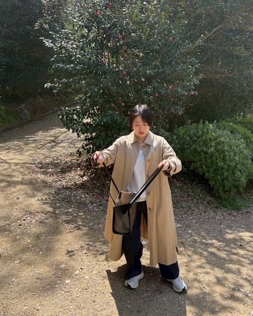 「かわいいことしてますね！」「やってることが可愛すぎる」志田未来の“桜の花びらゲットチャレンジ”が可愛すぎると話題！