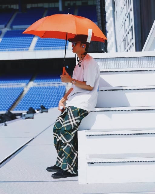 Snow Man・向井康二「日傘じゃないよ笑」ステージ裏で見せた真夏のリハーサル風景