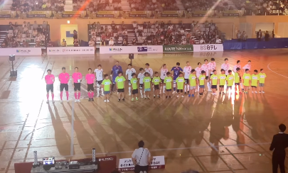 松井大輔、Fリーグの進化を熱弁　選手入場の迫力と熱気が会場を包み込む