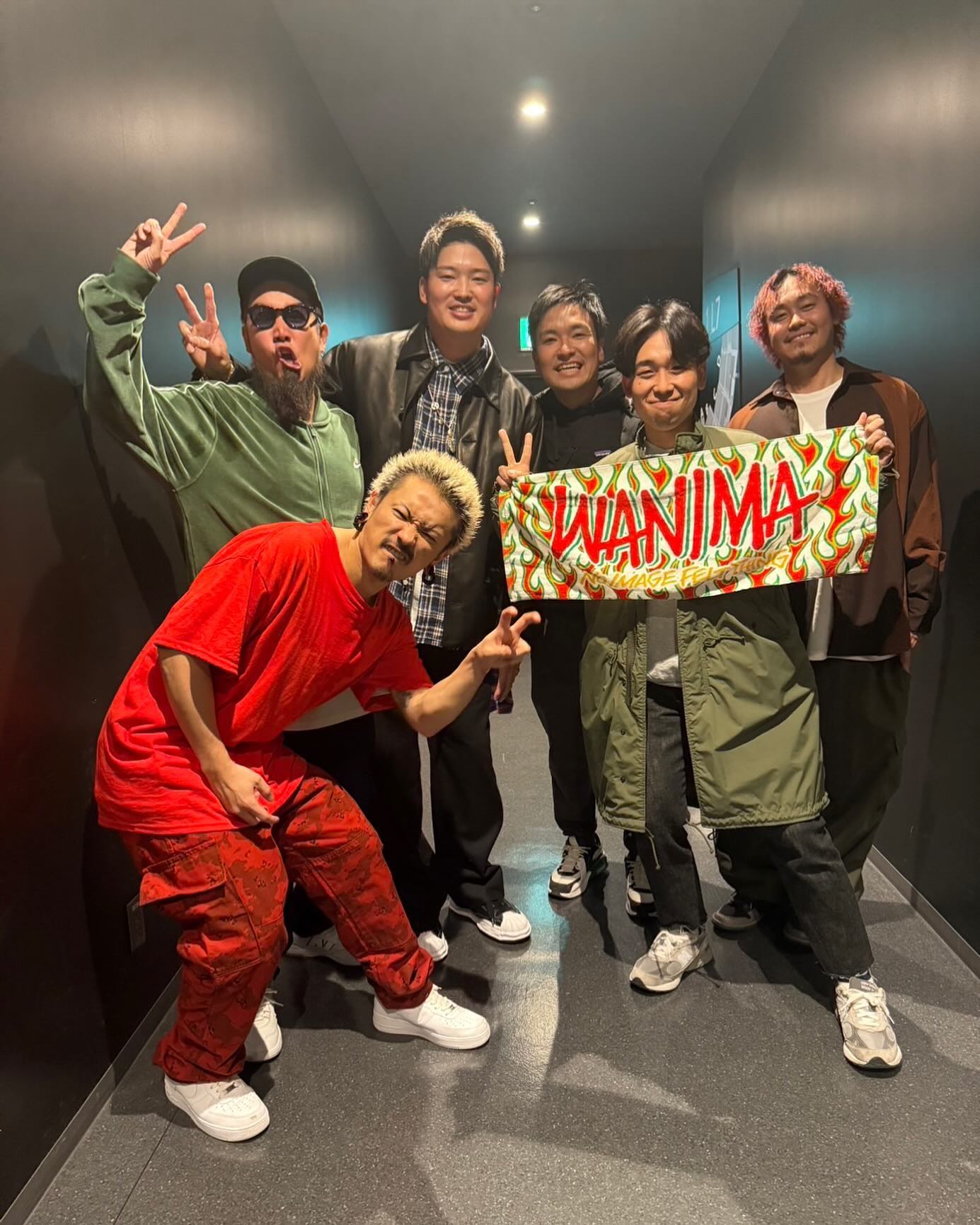 ヤクルト・村上宗隆、同郷の人気バンドのライブを満喫