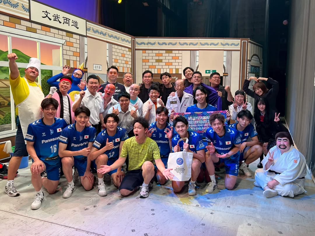 “笑いの渦に参戦” 清水邦広、新喜劇出演で観客を魅了