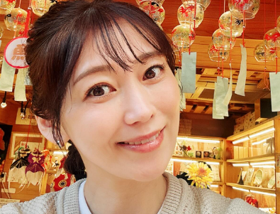 「４月なのに夏祭り気分!?」飯田圭織、和風ロケのオフショットにファンほっこり「まとめ髪も可愛い」「冷やしラーメン始めました！」
