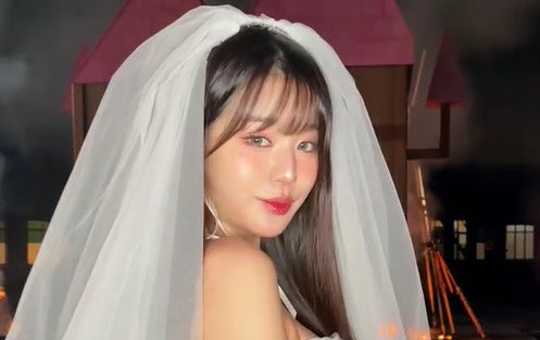「世界一のお姫様」IVE・ウォニョン、オフショット動画が美しすぎると話題に