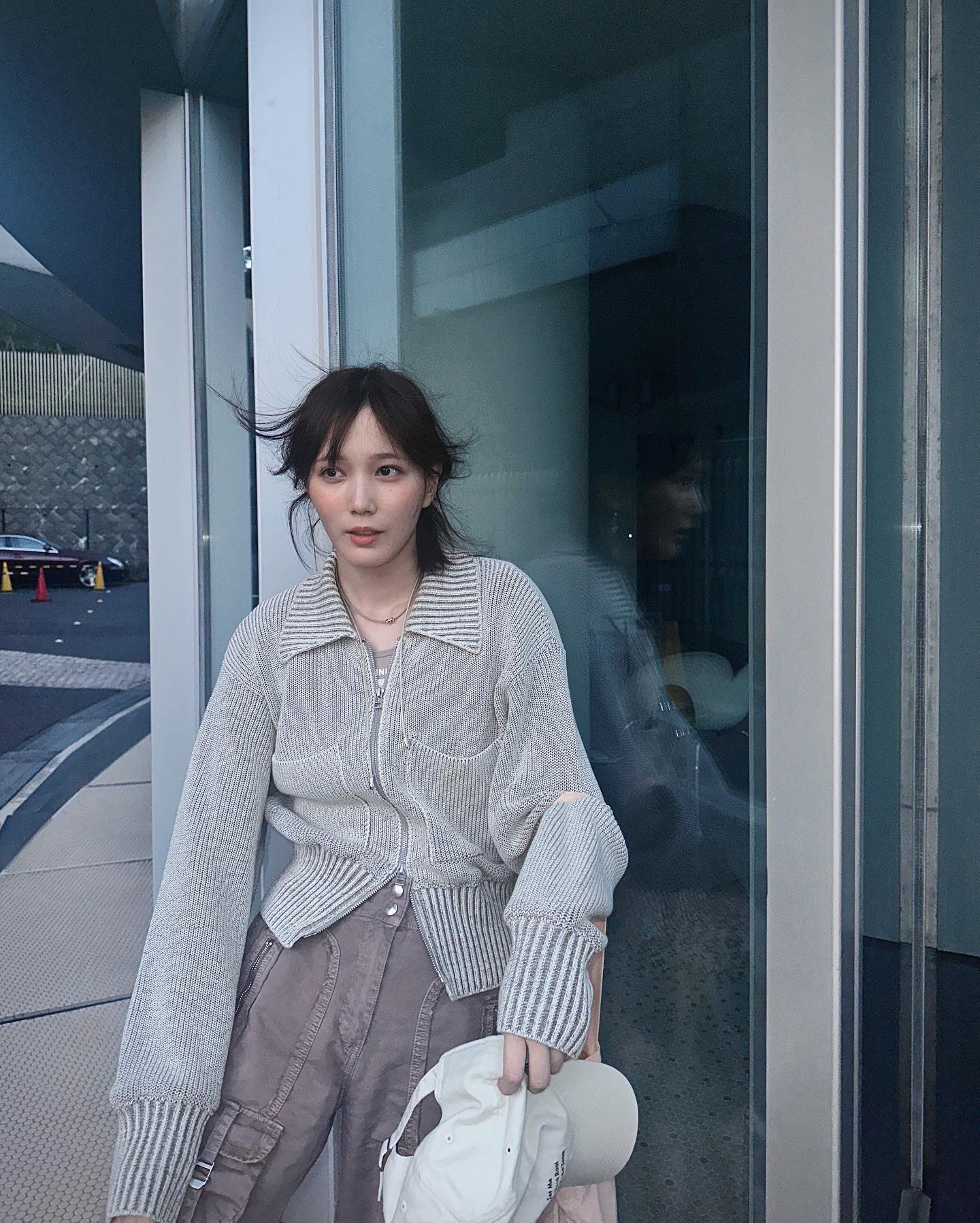 強風も味方に⁉︎ 本田翼が可愛すぎると話題💖