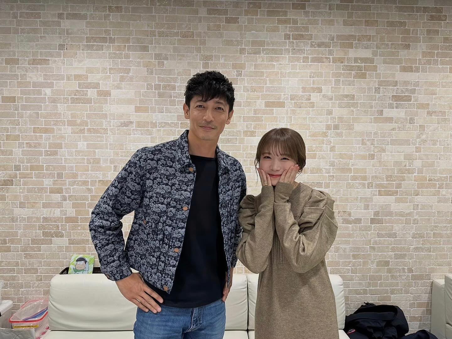 秋元真夏がある俳優との豪華2Sを披露📸✨