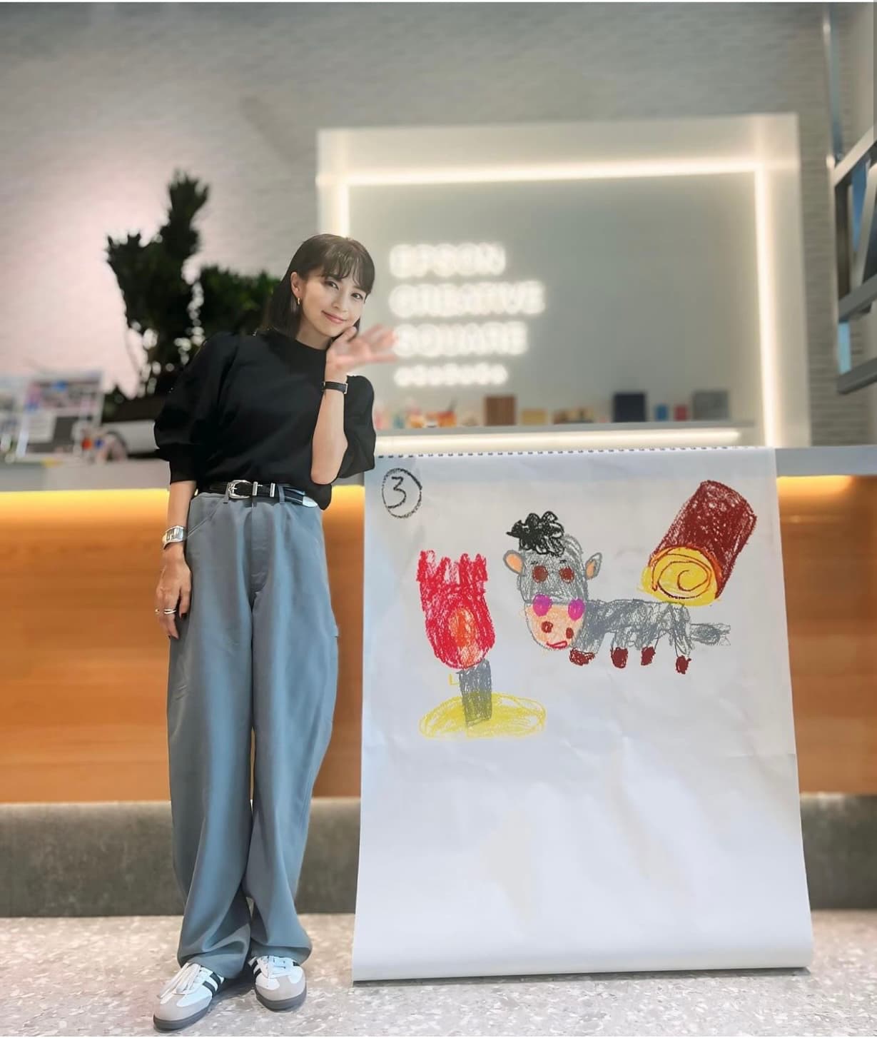 安田美沙子　次男の描いた絵が壁紙に！？