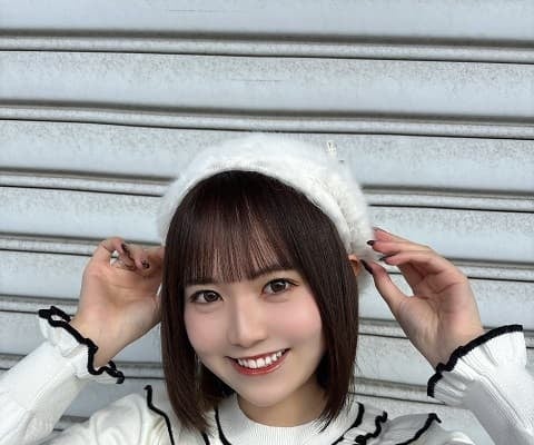 「距離が近く感じれて…」STU48メンバーが初・個別握手会後に激カワ白コーデショットを投稿！