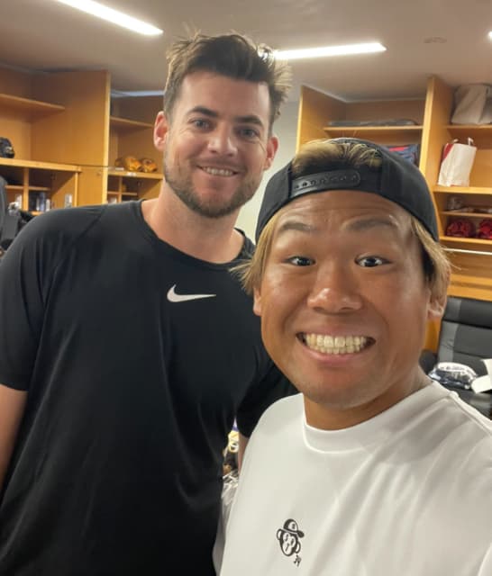 プロ野球選手の田口麗斗、2人の新外国人に「いっしょに投手王国へ！」と意気込む