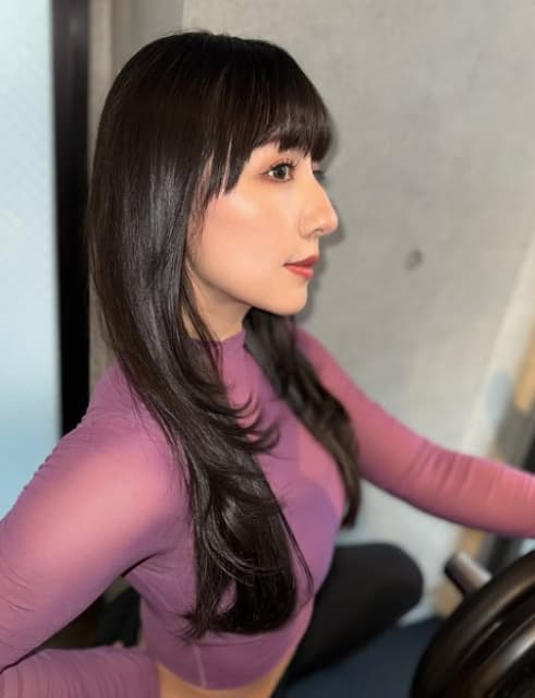 「着実に成果が出て嬉しい〜」玉置成実の上半身トレーニング報告！一番ムチムチしていたのは〇〇⁉