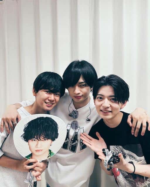 中島健人が世代を越えたジャニーズスリーショット💙「3人ともめちゃくちゃかわいい」