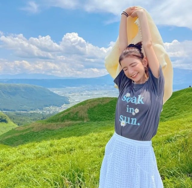 「深呼吸したい場所ランキングNo. 1」スザンヌが阿蘇の大自然を満喫！
