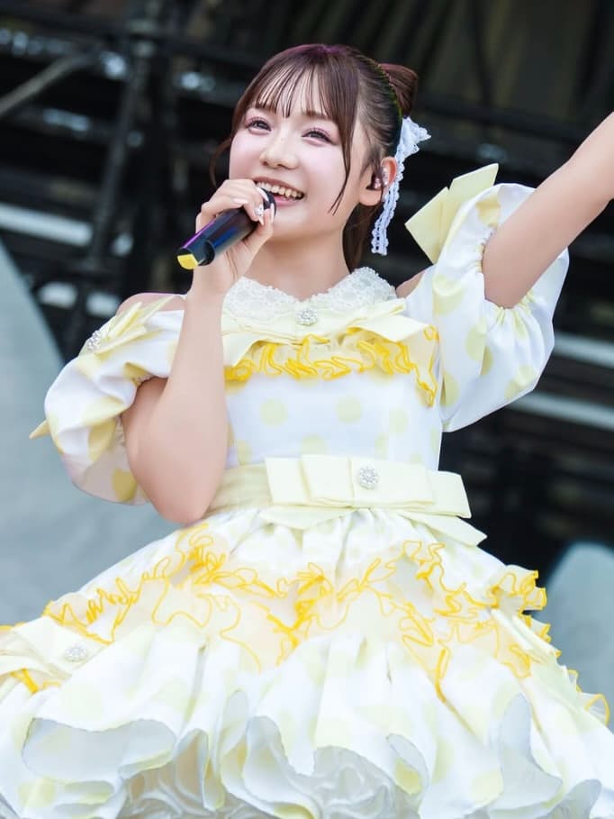 ふーりーだよ！CUTIE STREET古澤里紗のソロショットを公開