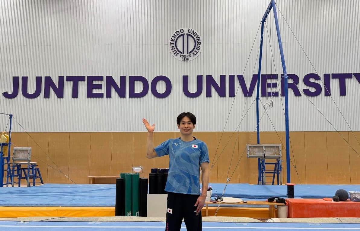 「大先輩オリンピアン先生に相談出来る学生達が羨ましい」萱和磨、母校で非常勤助教授を務めることを報告！