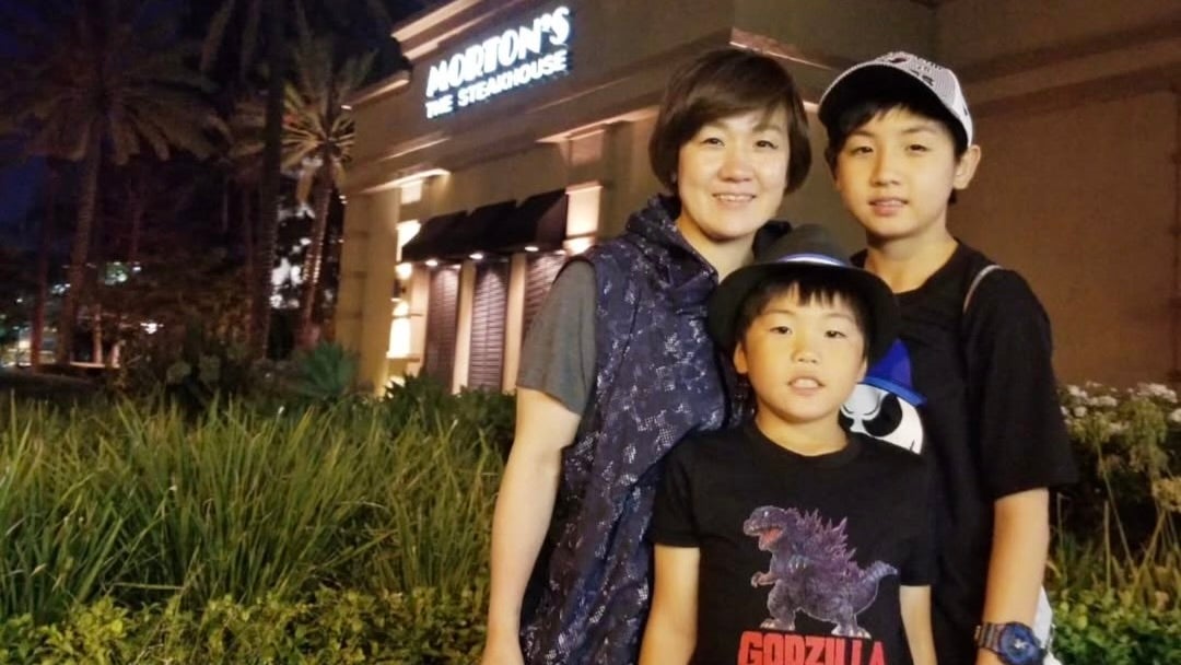 谷亮子が明かした“5年前の家族写真”…成長した息子たちとの絆が尊い