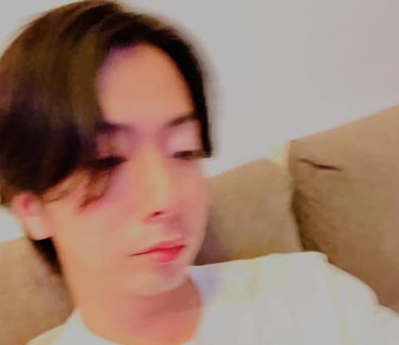 「仕事人河合くん、かっこよ！」河合郁人の仕事人顔のショットを披露