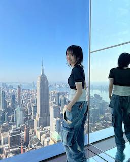 「高所恐怖症じゃなかったっけ？」元アイドル  超高所での1枚に心配の声殺到 最新投稿が話題に