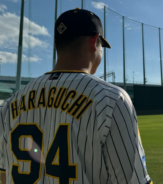 阪神・原口文仁、王者奪還へ「来年も宜しくお願いします！！」と来季の活躍に期待！