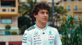 「未来のF1王者が絶賛」アンドレア・キミ・アントネッリが話題のF1映画を鑑賞「早くみんなにも観てほしい！」