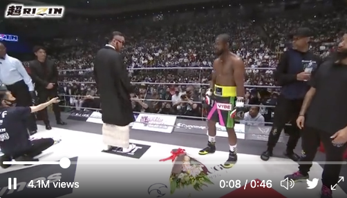 メイウェザーvs朝倉未来でまさかのハプニング...井上尚弥「メイウェザーに謝罪したい」