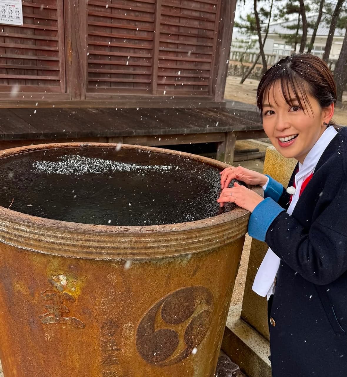 中野美奈子、優しく微笑むショットにファンうっとり♡「いつまでも可愛い」「神レベルの可愛さ」