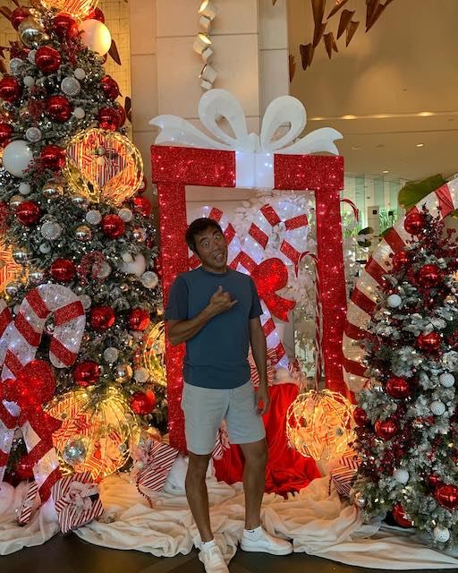 「たまにはこんな写真があってもいっか😝」上原浩治のハワイでの1枚が話題に⚾️