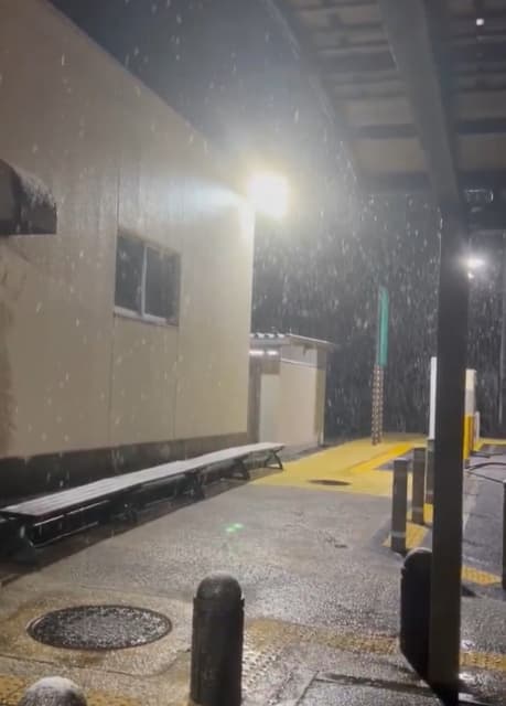 ドランクドラゴン鈴木拓、雪の中バイクで帰宅できないことを嘆いた先に…