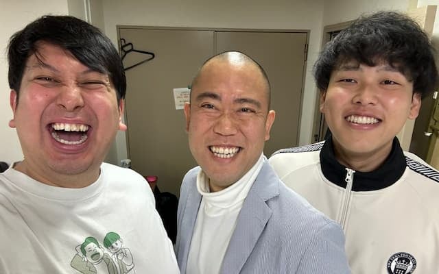 「ナダルさん小さっ！！」レインボー・ジャンボたかおがナダルと並んでスリーショットを披露